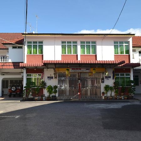 Megastar Inn Vacation Stay Kangar Exterior foto