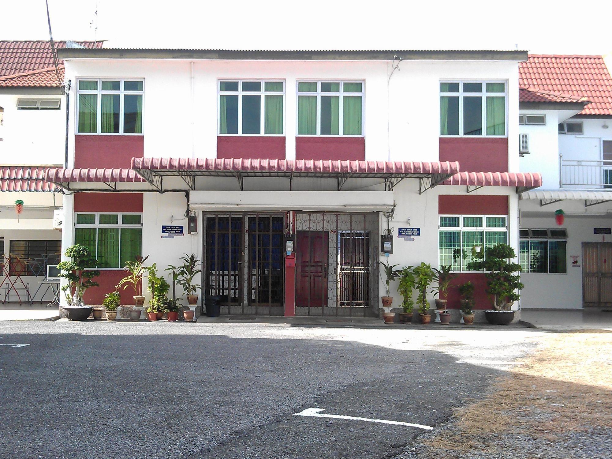 Megastar Inn Vacation Stay Kangar Exterior foto